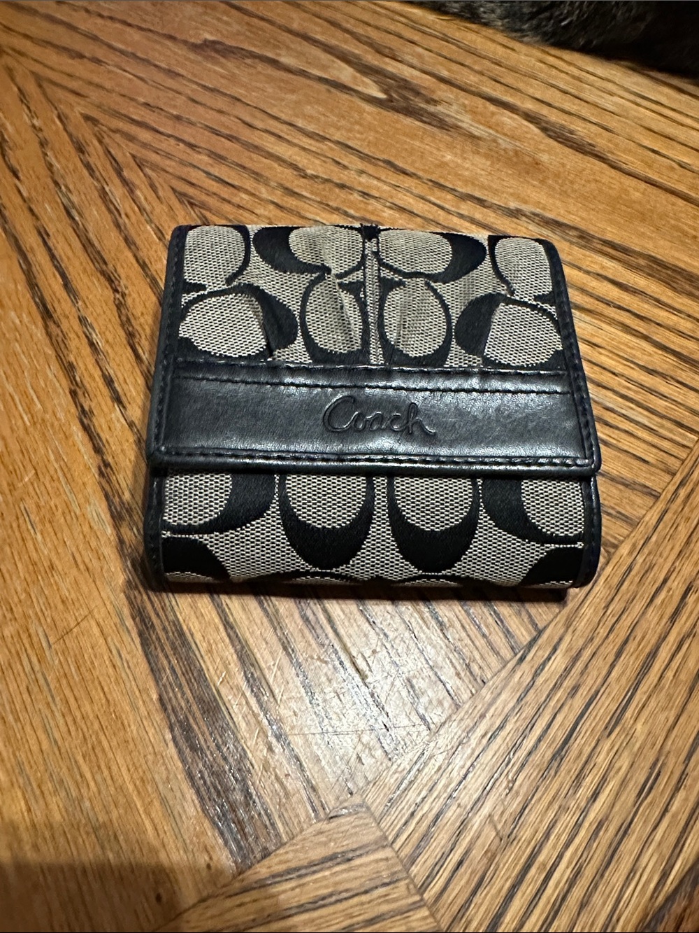 Coach Small Signature Tri-Fold Wallet in Black and Taupe